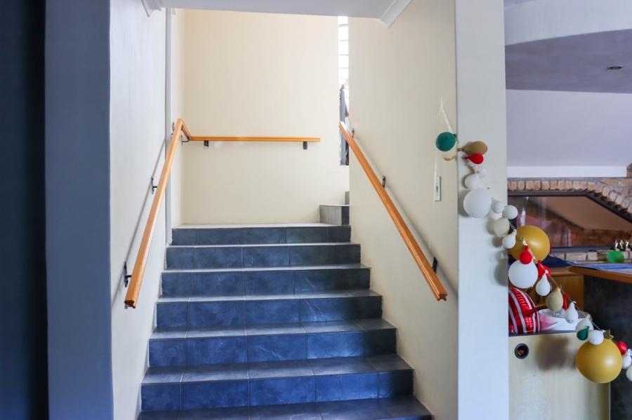 Commercial Property for Sale in Parow Western Cape